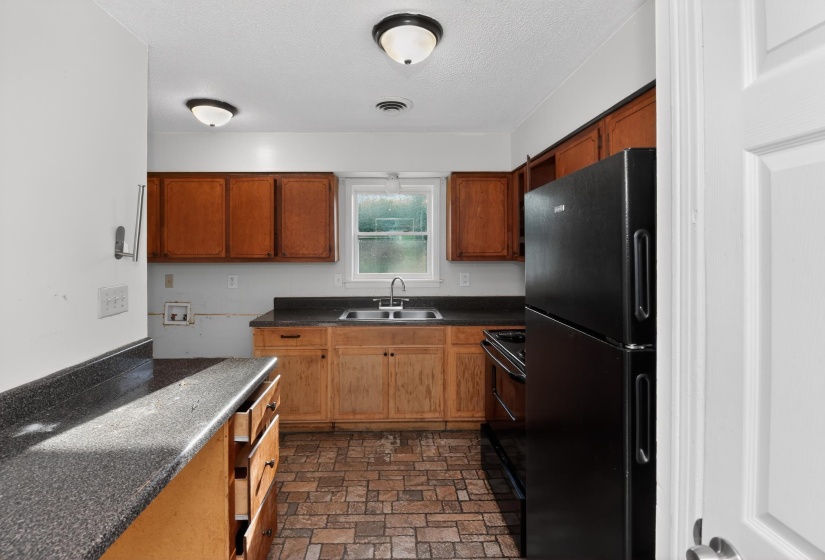 4243 BROOKWAY ST, Memphis, Tennessee 38109, 3 Bedroom Bedrooms, 6 Room Rooms,1 BathroomBathrooms,Residential,For Sale,BROOKWAY,0,10223816