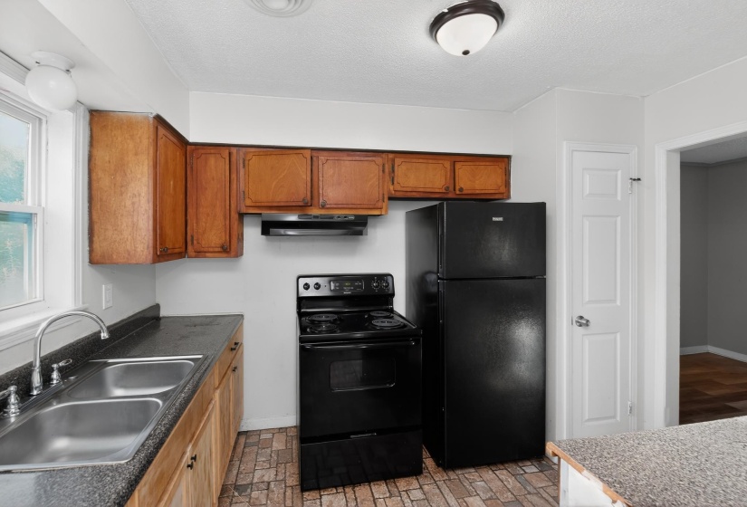 4243 BROOKWAY ST, Memphis, Tennessee 38109, 3 Bedroom Bedrooms, 6 Room Rooms,1 BathroomBathrooms,Residential,For Sale,BROOKWAY,0,10223816