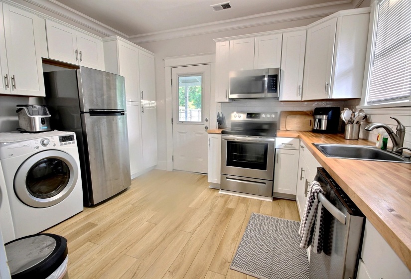 3579 CARNES ST, Memphis, Tennessee 38111, 2 Bedroom Bedrooms, 5 Room Rooms,1 BathroomBathrooms,Residential,For Sale,CARNES,0,10223827
