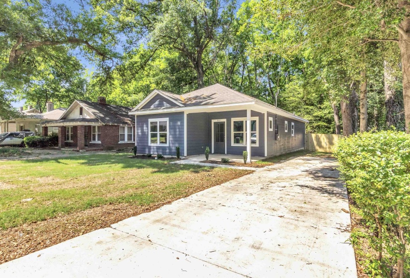 557 LUNDEE ST, Memphis, Tennessee 38111, 4 Bedroom Bedrooms, 5 Room Rooms,2 BathroomBathrooms,Residential,For Sale,LUNDEE,0,10223828