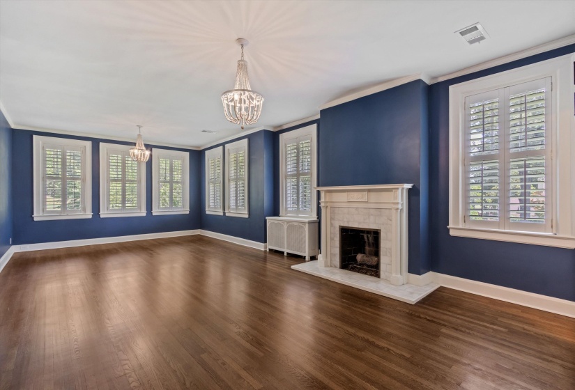 1 BELLEAIR DR, Memphis, Tennessee 38104, 4 Bedroom Bedrooms, 12 Room Rooms,5.1 BathroomBathrooms,Residential,For Sale,BELLEAIR,0,10223831