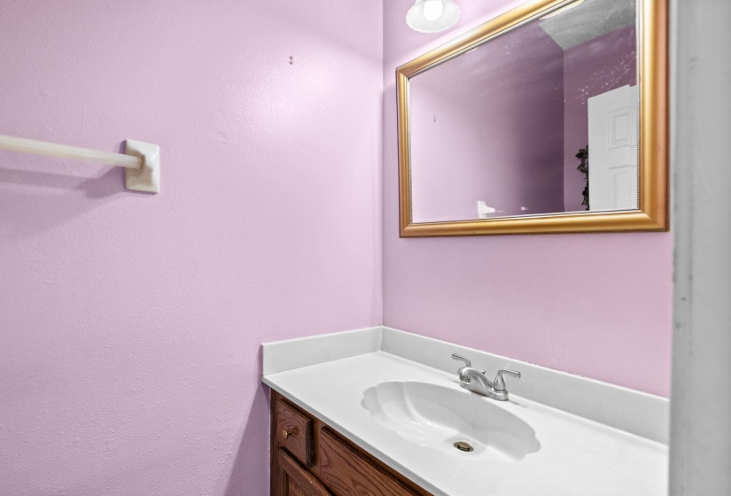 3076 DEE ANN DR, Memphis, Tennessee 38119, 4 Bedroom Bedrooms, 10 Room Rooms,3.1 BathroomBathrooms,Residential,For Sale,DEE ANN,0,10223832
