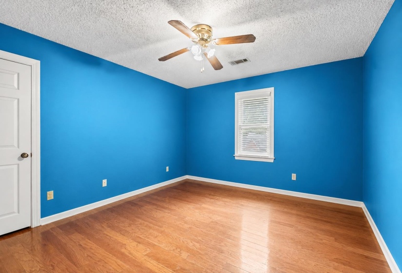 3076 DEE ANN DR, Memphis, Tennessee 38119, 4 Bedroom Bedrooms, 10 Room Rooms,3.1 BathroomBathrooms,Residential,For Sale,DEE ANN,0,10223832