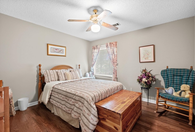 3076 DEE ANN DR, Memphis, Tennessee 38119, 4 Bedroom Bedrooms, 10 Room Rooms,3.1 BathroomBathrooms,Residential,For Sale,DEE ANN,0,10223832