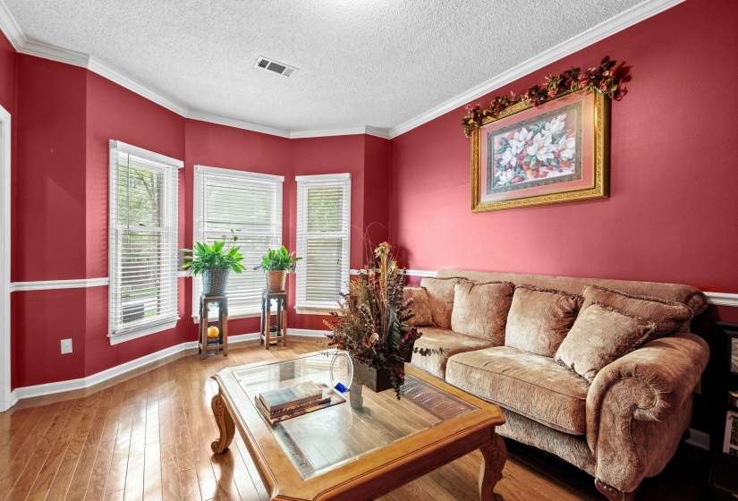 3076 DEE ANN DR, Memphis, Tennessee 38119, 4 Bedroom Bedrooms, 10 Room Rooms,3.1 BathroomBathrooms,Residential,For Sale,DEE ANN,0,10223832