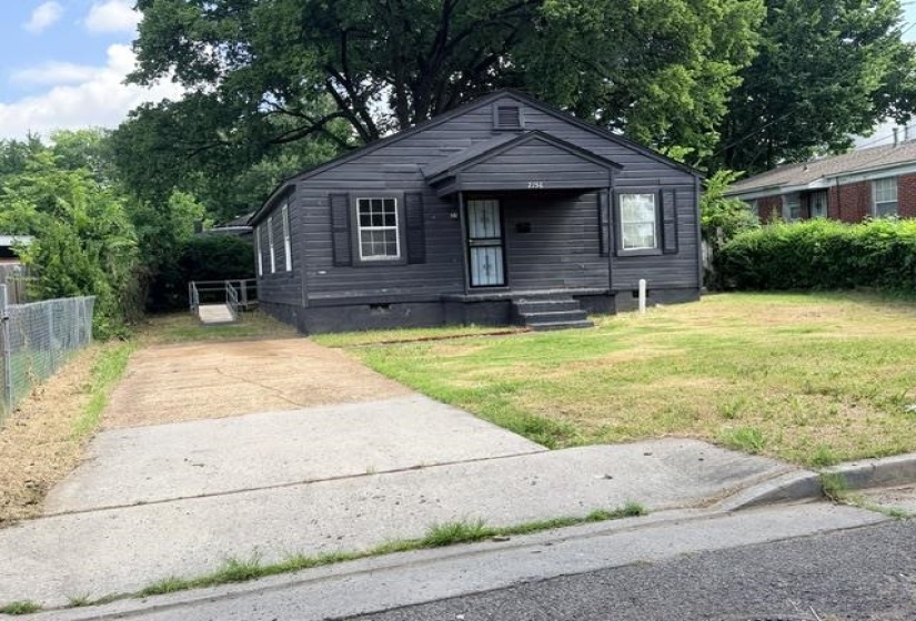 2156 ETHLYN AVE, Memphis, Tennessee 38114, 3 Bedrooms Bedrooms, 6 Rooms Rooms,2 BathroomsBathrooms,Residential,For Sale,ETHLYN,10223840