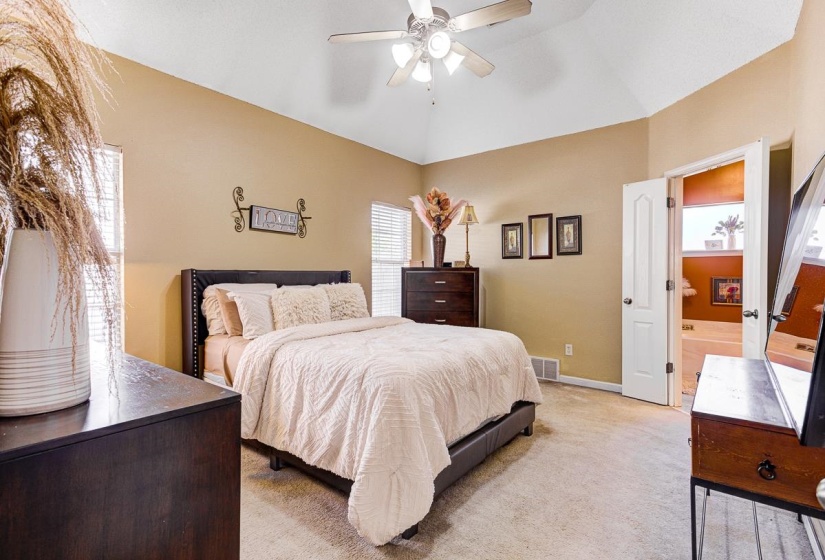 9173 KAREN MILL LN, Memphis, Tennessee 38016, 3 Bedroom Bedrooms, 6 Room Rooms,2 BathroomBathrooms,Residential,For Sale,KAREN MILL,0,10223841