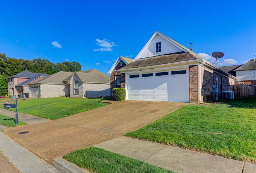9173 KAREN MILL LN, Memphis, Tennessee 38016, 3 Bedroom Bedrooms, 6 Room Rooms,2 BathroomBathrooms,Residential,For Sale,KAREN MILL,0,10223841