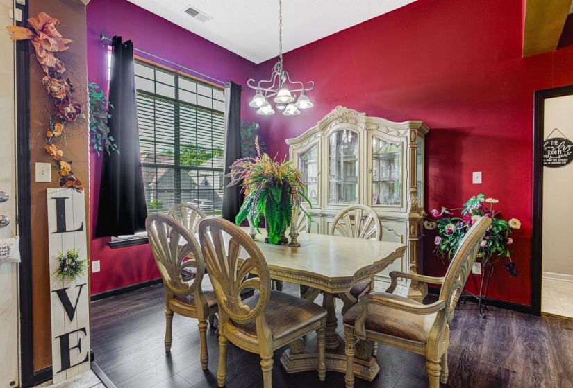 9173 KAREN MILL LN, Memphis, Tennessee 38016, 3 Bedroom Bedrooms, 6 Room Rooms,2 BathroomBathrooms,Residential,For Sale,KAREN MILL,0,10223841