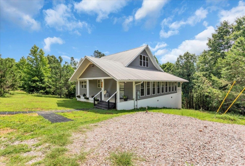 619 BRIDGE VIEW CV, Bath Springs, Tennessee 38311, 4 Bedroom Bedrooms, 12 Room Rooms,3.1 BathroomBathrooms,Residential,For Sale,BRIDGE VIEW,0,10223842