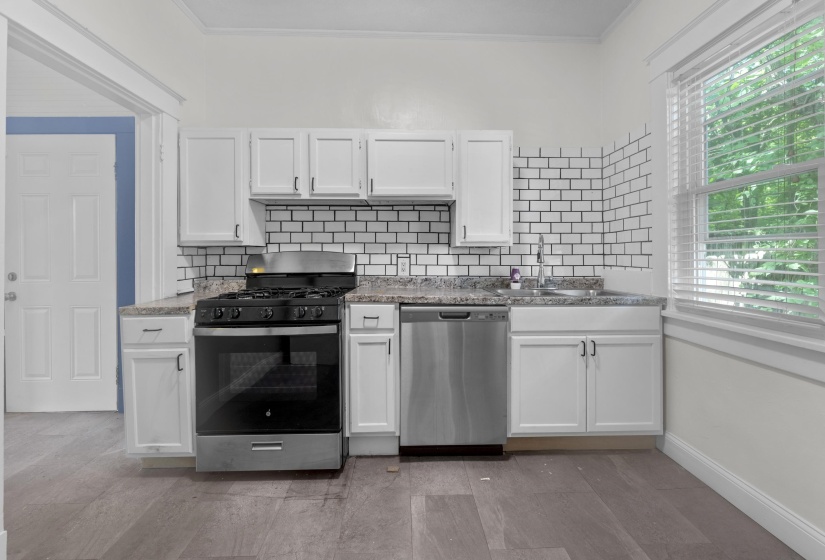 1489 FAXON AVE, Memphis, Tennessee 38104, 3 Bedroom Bedrooms, 5 Room Rooms,1 BathroomBathrooms,Residential,For Sale,FAXON,0,10223845