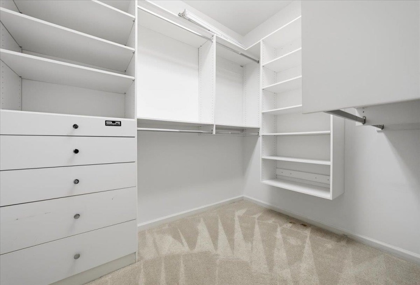 9866 HOUSTON OAK DR, Collierville, Tennessee 38139, 5 Bedroom Bedrooms, 11 Room Rooms,3.1 BathroomBathrooms,Residential,For Sale,HOUSTON OAK,0,10223851