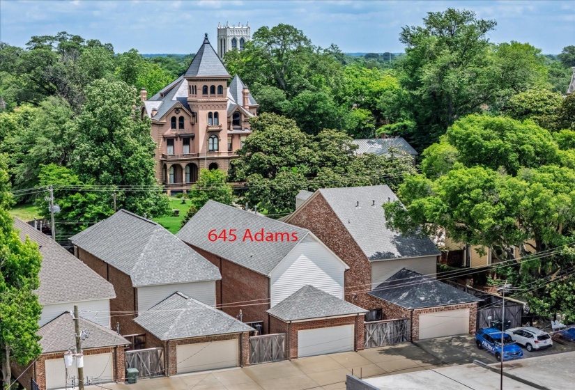 645 ADAMS AVE, Memphis, Tennessee 38105, 4 Bedroom Bedrooms, 7 Room Rooms,3.1 BathroomBathrooms,Residential,For Sale,ADAMS,0,10223857