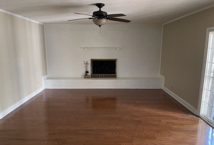 3643 BIG BEND DR, Memphis, Tennessee 38116, 3 Bedroom Bedrooms, 7 Room Rooms,1.1 BathroomBathrooms,Residential,For Sale,BIG BEND,0,10223861