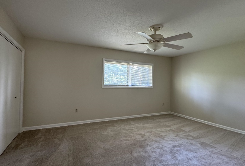 5659 HINTON PL, Memphis, Tennessee 38119, 2 Bedrooms Bedrooms, ,1.1 BathroomsBathrooms,Duplexes,For Sale,HINTON,10223875