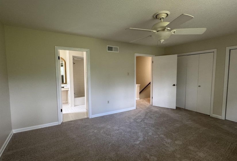 5659 HINTON PL, Memphis, Tennessee 38119, 2 Bedrooms Bedrooms, ,1.1 BathroomsBathrooms,Duplexes,For Sale,HINTON,10223875