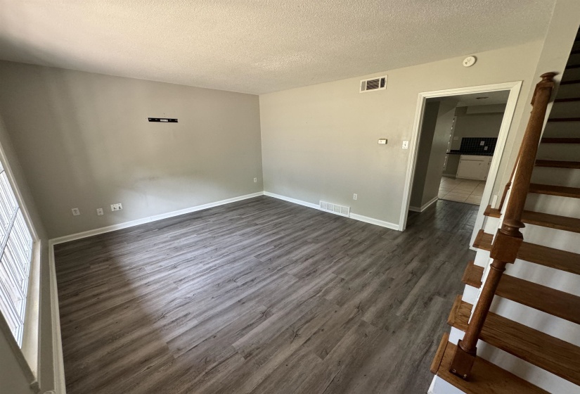 5659 HINTON PL, Memphis, Tennessee 38119, 2 Bedrooms Bedrooms, ,1.1 BathroomsBathrooms,Duplexes,For Sale,HINTON,10223875