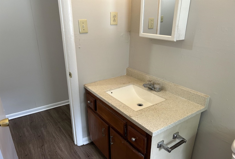 2336 NORMAN AVE, Memphis, Tennessee 38108, 2 Bedroom Bedrooms, 5 Room Rooms,1 BathroomBathrooms,Rental Properties,For Sale,NORMAN,0,10223880