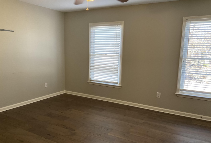 911 HATTON ST, Collierville, Tennessee 38017, 5 Bedrooms Bedrooms, 10 Rooms Rooms,3.1 BathroomsBathrooms,Rental Properties,For Sale,HATTON,10223881