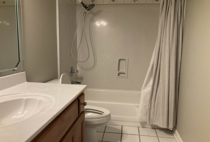 911 HATTON ST, Collierville, Tennessee 38017, 5 Bedrooms Bedrooms, 10 Rooms Rooms,3.1 BathroomsBathrooms,Rental Properties,For Sale,HATTON,10223881