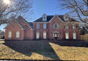 911 HATTON ST, Collierville, Tennessee 38017, 5 Bedrooms Bedrooms, 10 Rooms Rooms,3.1 BathroomsBathrooms,Rental Properties,For Sale,HATTON,10223881