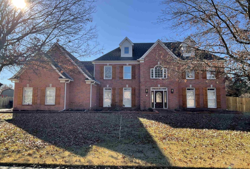 911 HATTON ST, Collierville, Tennessee 38017, 5 Bedrooms Bedrooms, 10 Rooms Rooms,3.1 BathroomsBathrooms,Rental Properties,For Sale,HATTON,10223881