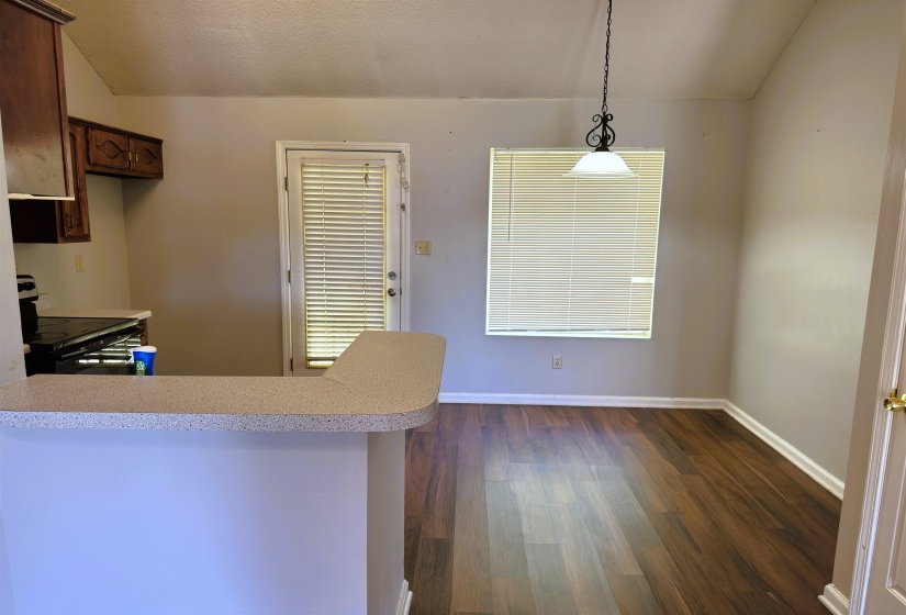 2819 HIDDEN CREEK CV, Memphis, Tennessee 38134, 3 Bedrooms Bedrooms, 5 Rooms Rooms,2 BathroomsBathrooms,Rental Properties,For Sale,HIDDEN CREEK,10223897