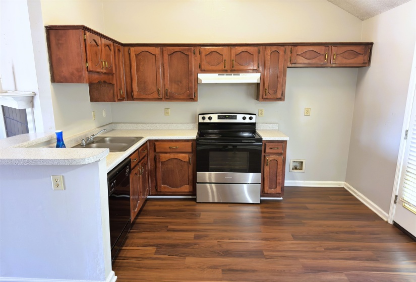 2819 HIDDEN CREEK CV, Memphis, Tennessee 38134, 3 Bedrooms Bedrooms, 5 Rooms Rooms,2 BathroomsBathrooms,Rental Properties,For Sale,HIDDEN CREEK,10223897