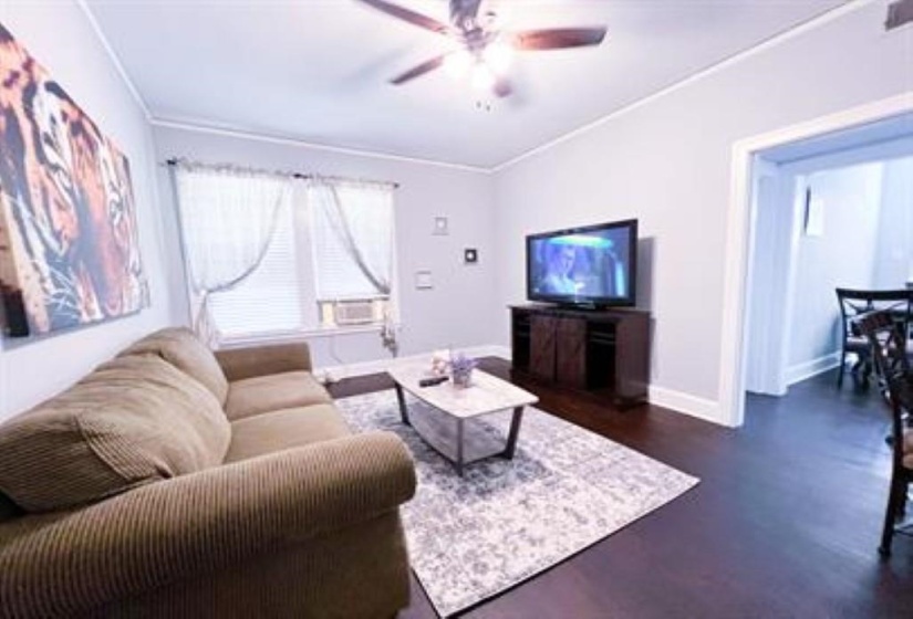 128 STONEWALL ST, Memphis, Tennessee 38104, 1 Bedroom Bedrooms, 1 Room Rooms,1 BathroomBathrooms,Rental Properties,For Sale,STONEWALL,10223899