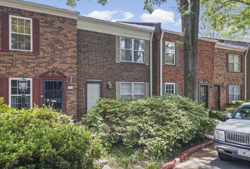508 PEABODY SQ, Memphis, Tennessee 38104, 2 Bedroom Bedrooms, 5 Room Rooms,1.2 BathroomBathrooms,Residential,For Sale,PEABODY,0,10223872