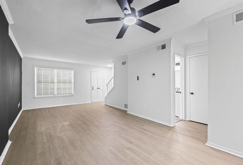 508 PEABODY SQ, Memphis, Tennessee 38104, 2 Bedroom Bedrooms, 5 Room Rooms,1.2 BathroomBathrooms,Residential,For Sale,PEABODY,0,10223872