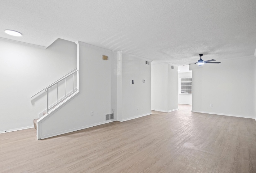 508 PEABODY SQ, Memphis, Tennessee 38104, 2 Bedroom Bedrooms, 5 Room Rooms,1.2 BathroomBathrooms,Residential,For Sale,PEABODY,0,10223872