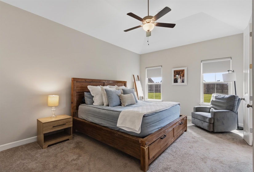 380 RIDGEFIELD DR, Oakland, Tennessee 38060, 4 Bedroom Bedrooms, 7 Room Rooms,2 BathroomBathrooms,Residential,For Sale,RIDGEFIELD,0,10223874