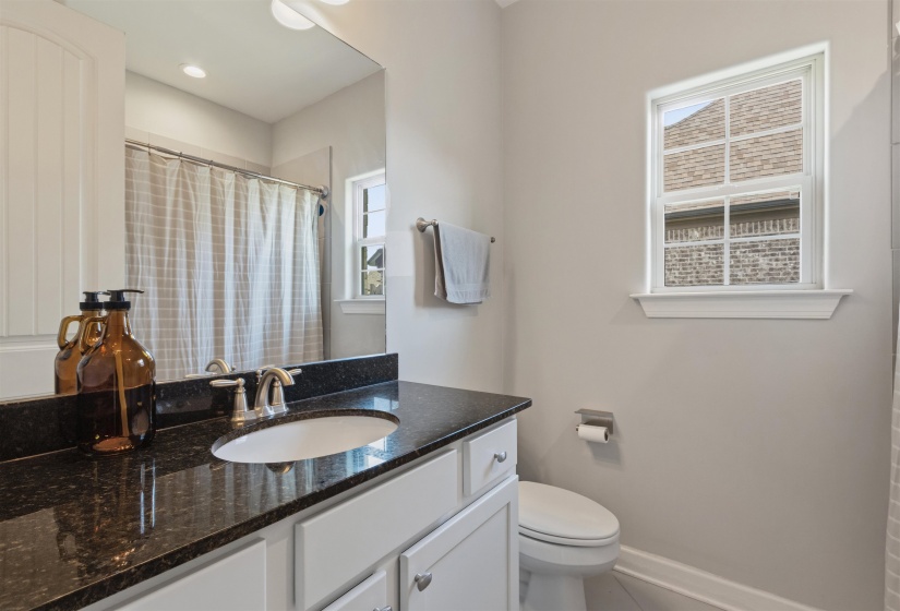 380 RIDGEFIELD DR, Oakland, Tennessee 38060, 4 Bedroom Bedrooms, 7 Room Rooms,2 BathroomBathrooms,Residential,For Sale,RIDGEFIELD,0,10223874