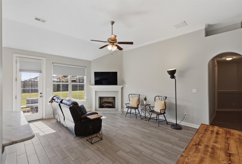 380 RIDGEFIELD DR, Oakland, Tennessee 38060, 4 Bedroom Bedrooms, 7 Room Rooms,2 BathroomBathrooms,Residential,For Sale,RIDGEFIELD,0,10223874
