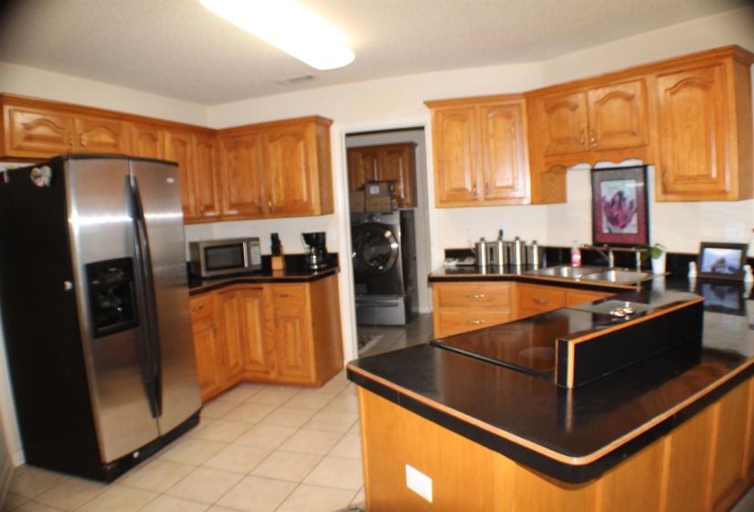 137 BEVERLY DR, Atoka, Tennessee 38004, 3 Bedroom Bedrooms, 6 Room Rooms,3 BathroomBathrooms,Residential,For Sale,BEVERLY,0,10223876