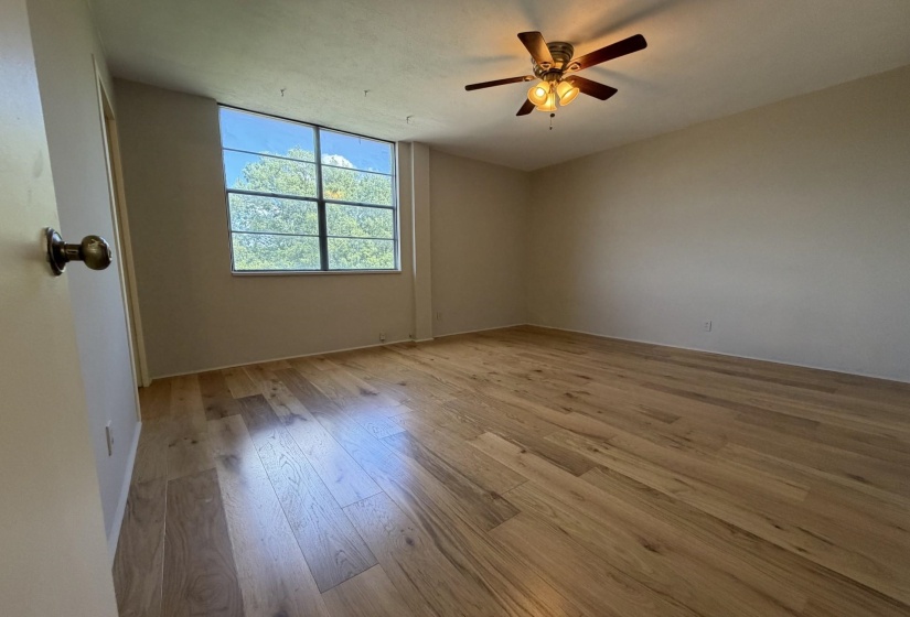 2277 UNION AVE, Memphis, Tennessee 38104, 2 Bedrooms Bedrooms, 4 Rooms Rooms,2 BathroomsBathrooms,Residential,For Sale,UNION,10223884