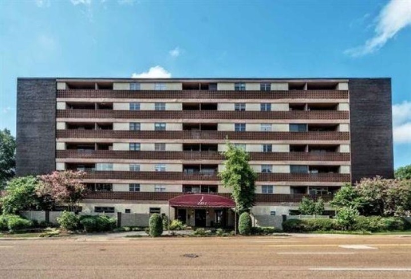 2277 UNION AVE, Memphis, Tennessee 38104, 2 Bedrooms Bedrooms, 4 Rooms Rooms,2 BathroomsBathrooms,Residential,For Sale,UNION,10223884