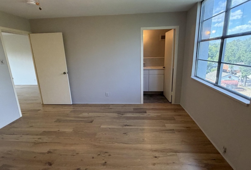 2277 UNION AVE, Memphis, Tennessee 38104, 2 Bedrooms Bedrooms, 4 Rooms Rooms,2 BathroomsBathrooms,Residential,For Sale,UNION,10223884