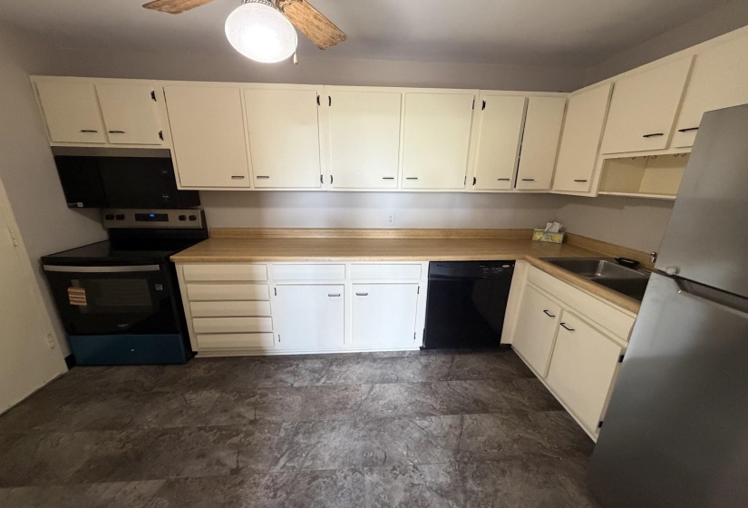 2277 UNION AVE, Memphis, Tennessee 38104, 2 Bedrooms Bedrooms, 4 Rooms Rooms,2 BathroomsBathrooms,Residential,For Sale,UNION,10223884