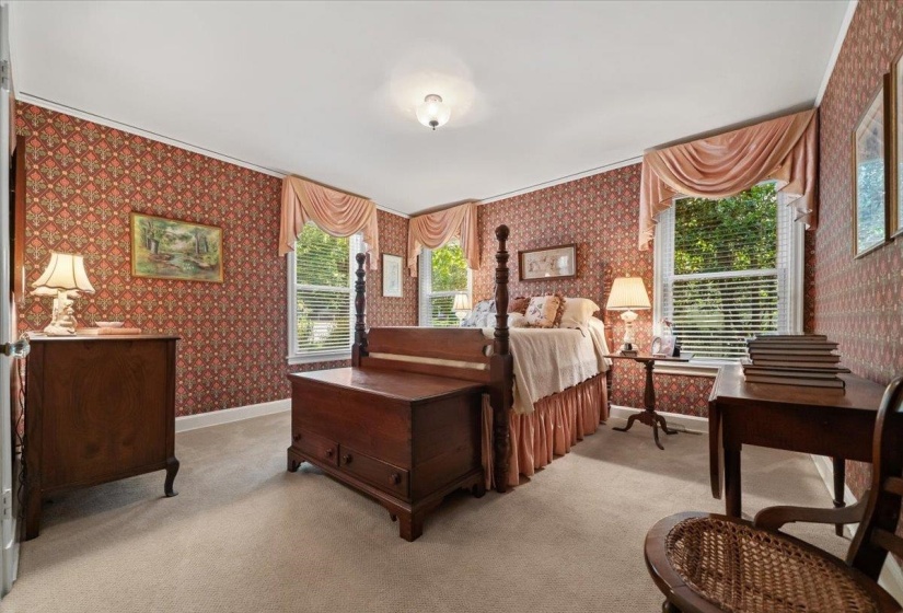 410 HOLMES CIR, Memphis, Tennessee 38111, 2 Bedroom Bedrooms, 6 Room Rooms,2 BathroomBathrooms,Residential,For Sale,HOLMES,0,10223888