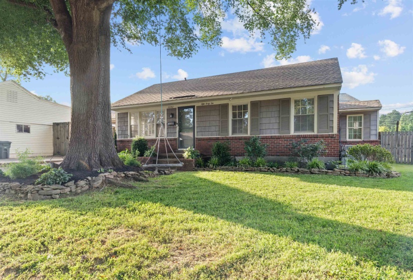 5042 PRINCETON RD, Memphis, Tennessee 38117, 3 Bedrooms Bedrooms, 7 Rooms Rooms,2 BathroomsBathrooms,Residential,For Sale,PRINCETON,10223890