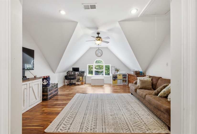 3295 REHOBOTH RD, Somerville, Tennessee 38068, 5 Bedrooms Bedrooms, 12 Rooms Rooms,4 BathroomsBathrooms,Residential,For Sale,REHOBOTH,10223894