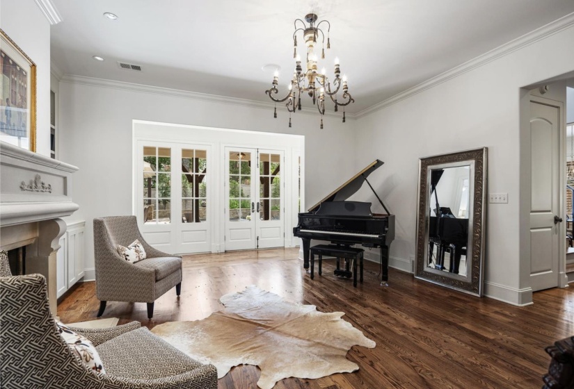 1271 S DUBRAY PL, Collierville, Tennessee 38017, 4 Bedrooms Bedrooms, 10 Rooms Rooms,4.1 BathroomsBathrooms,Residential,For Sale,S DUBRAY,10223898
