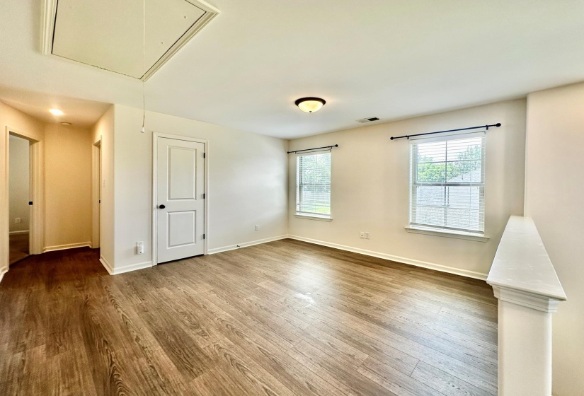 10131 STERLING RIDGE DR, Cordova, Tennessee 38018, 4 Bedroom Bedrooms, 9 Room Rooms,3.1 BathroomBathrooms,Residential,For Sale,STERLING RIDGE,0,10223909