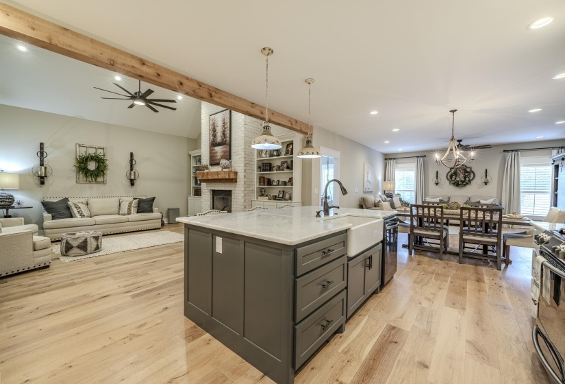 690 BLUE HERON PT, Counce, Tennessee 38326, 6 Bedrooms Bedrooms, 21 Rooms Rooms,4.1 BathroomsBathrooms,Residential,For Sale,BLUE HERON,10223919