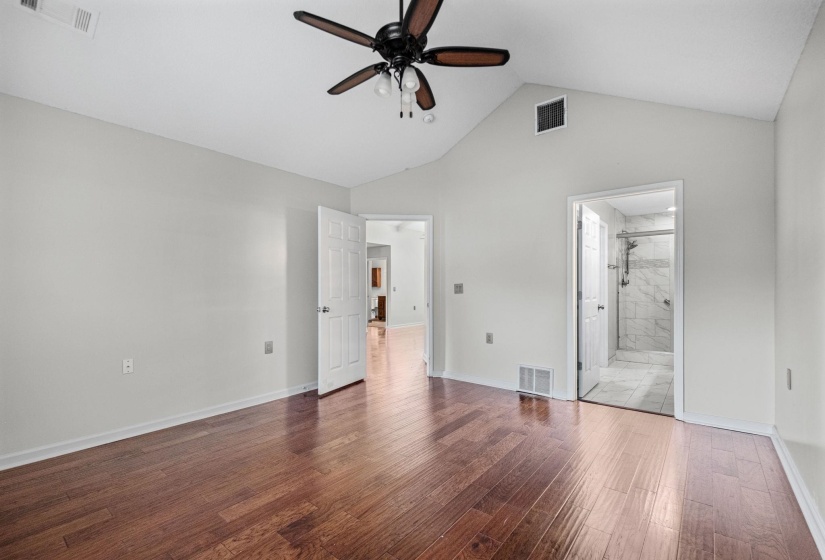 7436 APPLING CLUB CIR, Unincorporated, Tennessee 38016, 2 Bedrooms Bedrooms, 6 Rooms Rooms,2 BathroomsBathrooms,Residential,For Sale,APPLING CLUB,10223930