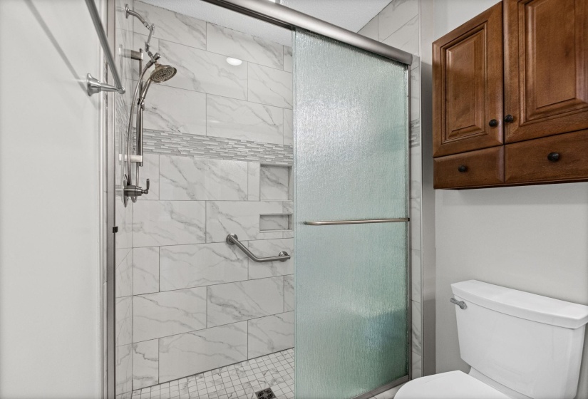 7436 APPLING CLUB CIR, Unincorporated, Tennessee 38016, 2 Bedrooms Bedrooms, 6 Rooms Rooms,2 BathroomsBathrooms,Residential,For Sale,APPLING CLUB,10223930
