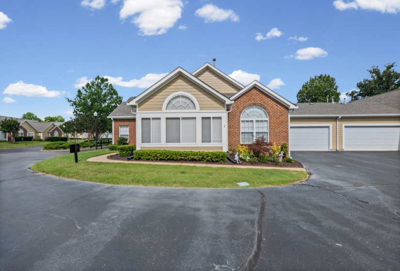7436 APPLING CLUB CIR, Unincorporated, Tennessee 38016, 2 Bedrooms Bedrooms, 6 Rooms Rooms,2 BathroomsBathrooms,Residential,For Sale,APPLING CLUB,10223930