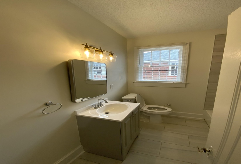 920 AUBURNDALE ST, Memphis, Tennessee 38107, 3 Bedrooms Bedrooms, 7 Rooms Rooms,1 BathroomBathrooms,Rental Properties,For Sale,AUBURNDALE,10223952